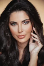 Rosa-Belle-lenses-gray-knights-1