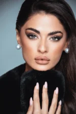 Rosa-Belle-lenses-silver-moon-1